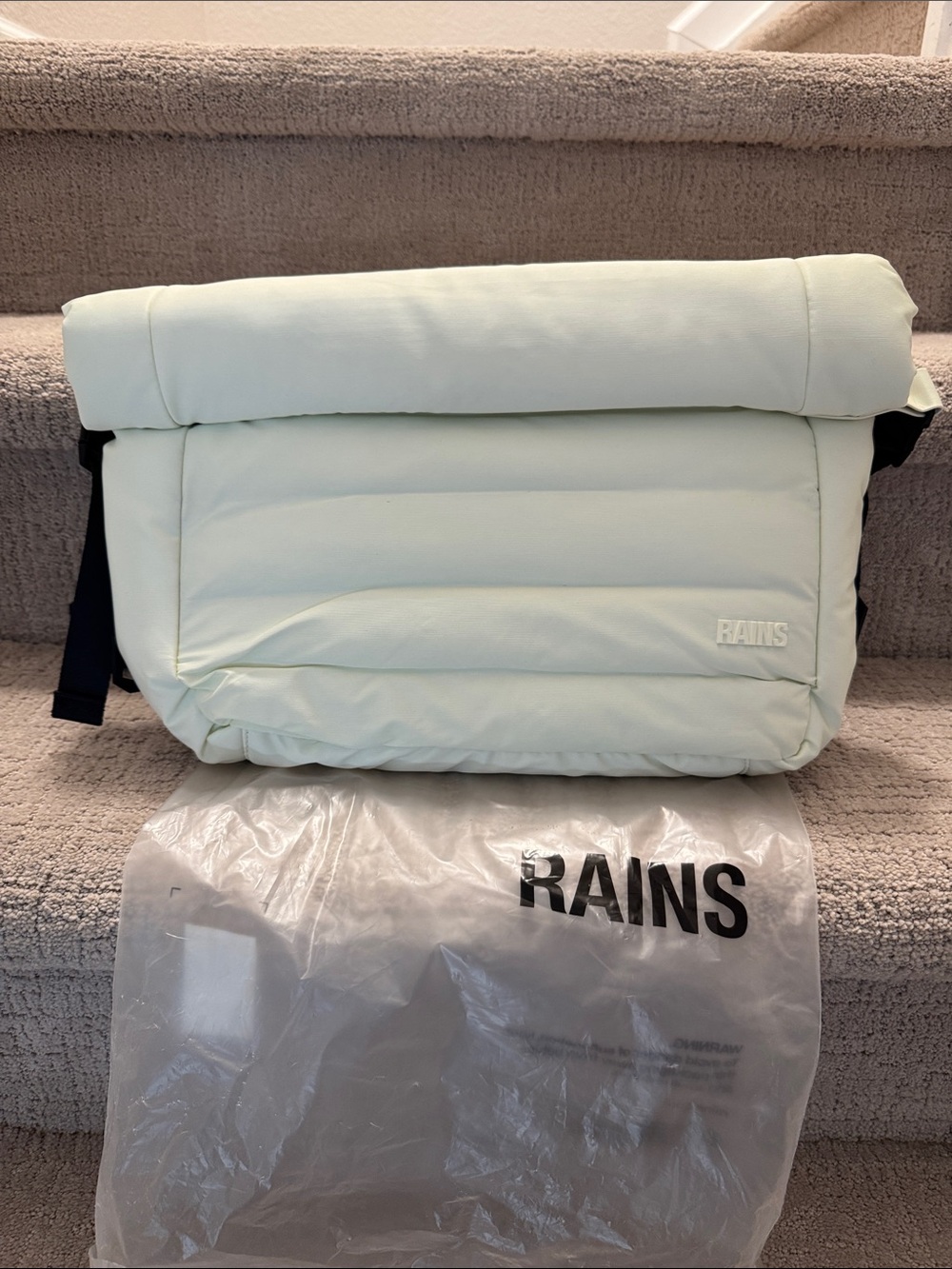 NWT RAINS Bator Puffer Bum Bag Waist Bag in Foam Yellow